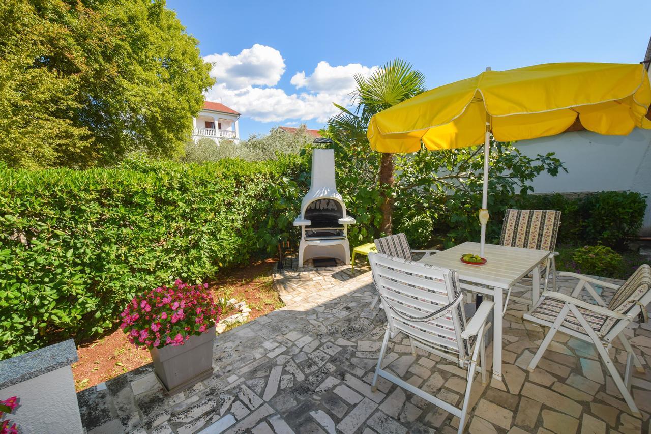 Apartment Petrlin Malinska Luaran gambar