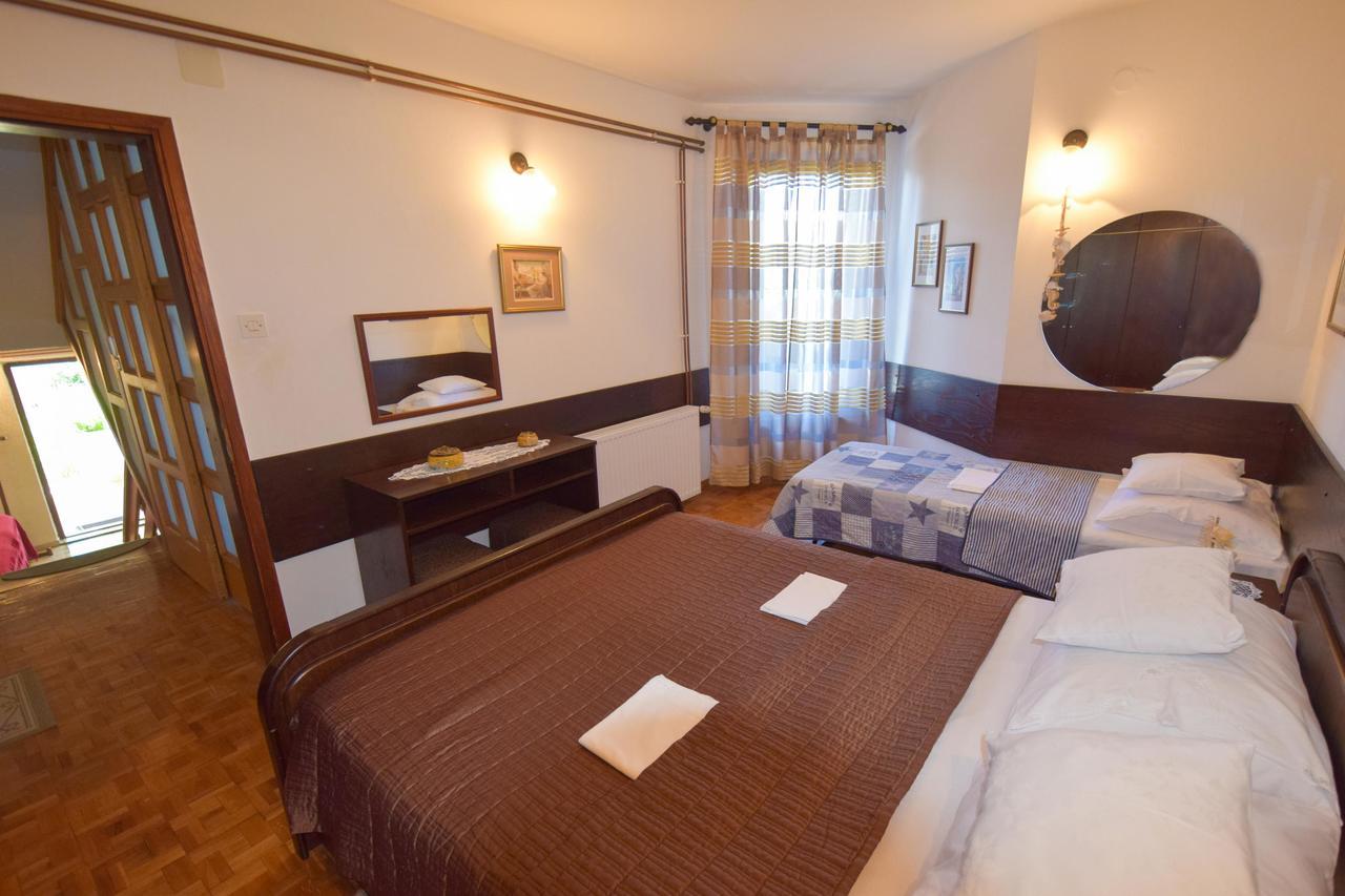 Apartment Petrlin Malinska Luaran gambar